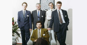 Засновники Основатели