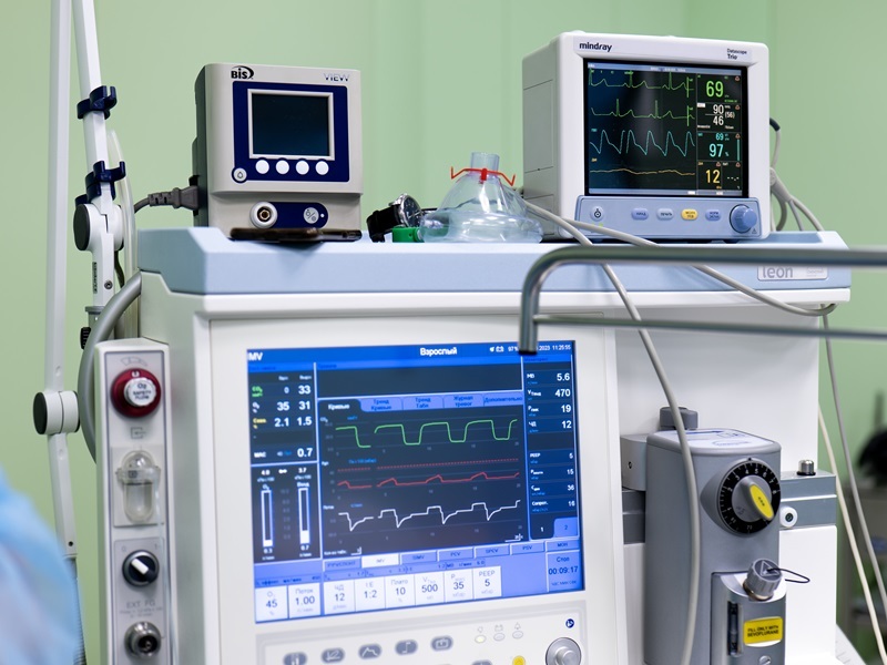 Наркозно-дыхательная аппаратура от Leon и Drаger narkozy