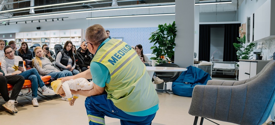 Стороннє тіло в дихальних шляхах Инородное тело в дыхательных путях