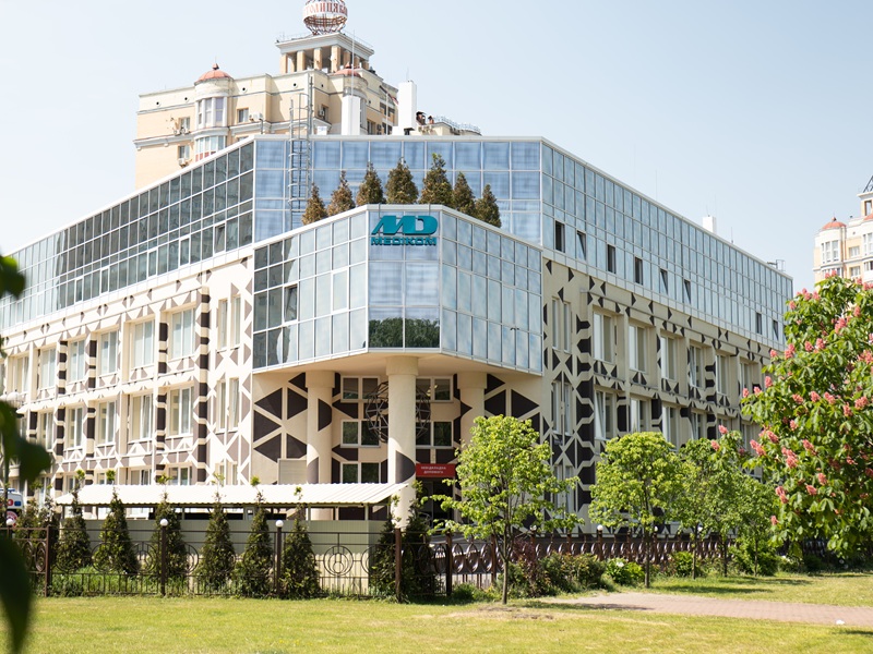 Medikom private hospital Obolon