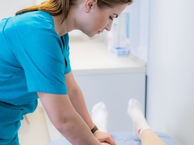 Пластика ахіллового сухожилля Пластика ахиллова сухожилия