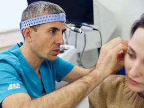 Продувание ушей по Политцеру