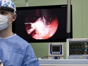 Видалення новоутворень пазух носа